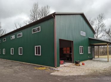 Detached garage built by Amish Pole Buildings