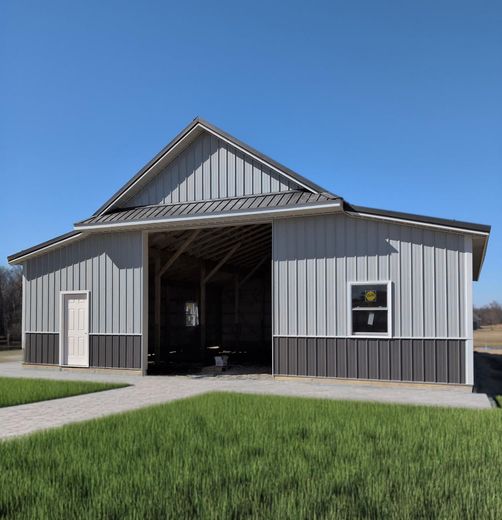 Custom pole barn built by Amish Pole Buildings in Fredericksburg, Ohio
